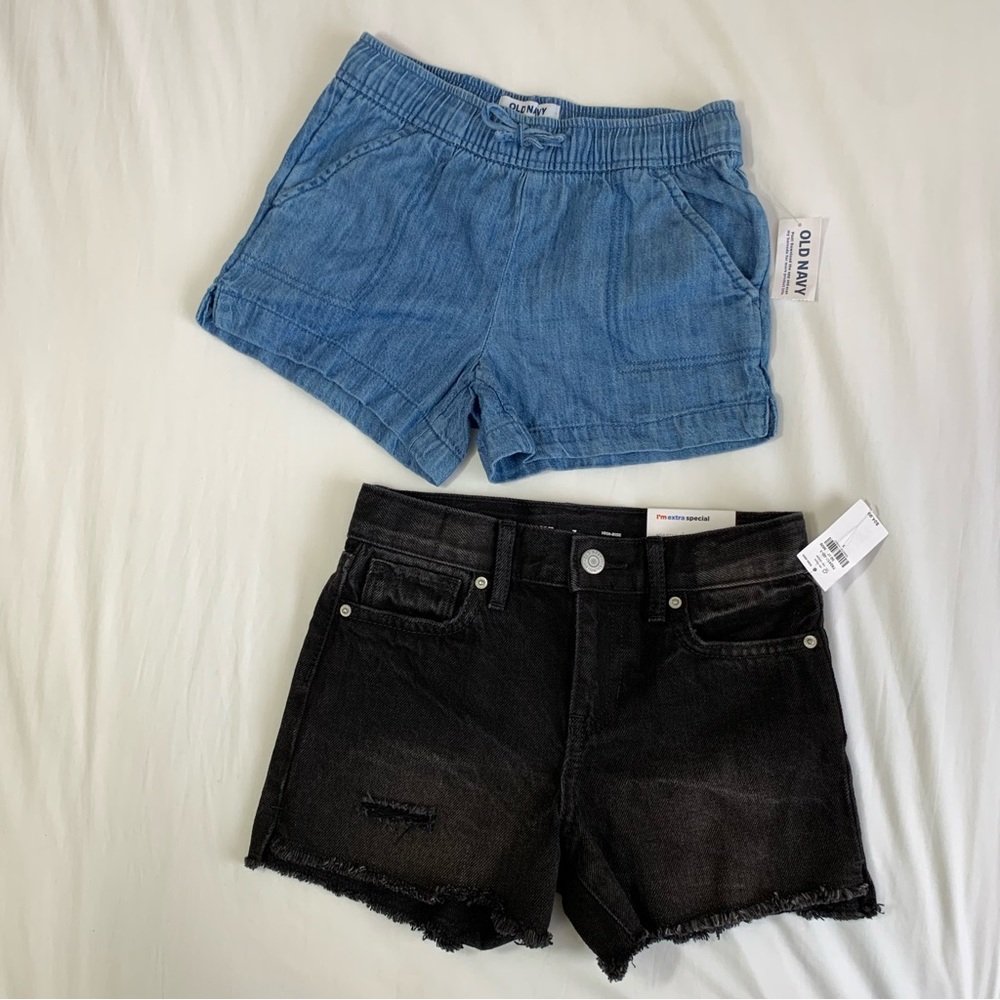 Old Navy girls denim shorts bundle size 7, new with tags, blue and black jean